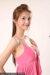 台湾明星拍写真,光影交织的美丽瞬间
