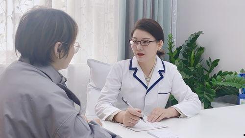 医生爆料医术退步视频,医生自爆行业困境与挑战